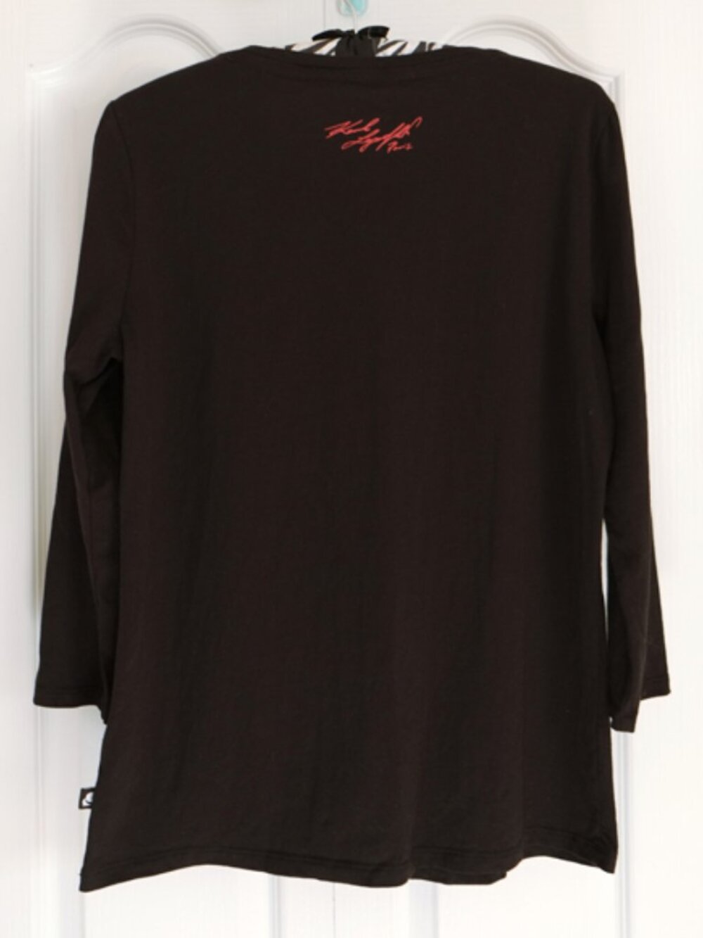 Karl Lagerfeld Paris red/coral/pink heart T-shirt in stretch cotton - Picture 7 of 11